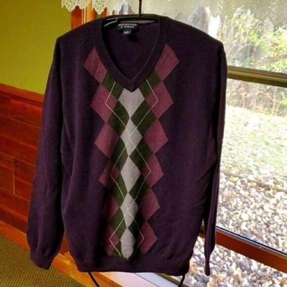 Roundtree & Yorke Purple V-neck Long Sleeve Sz. L Sweater - Picture 1 of 7